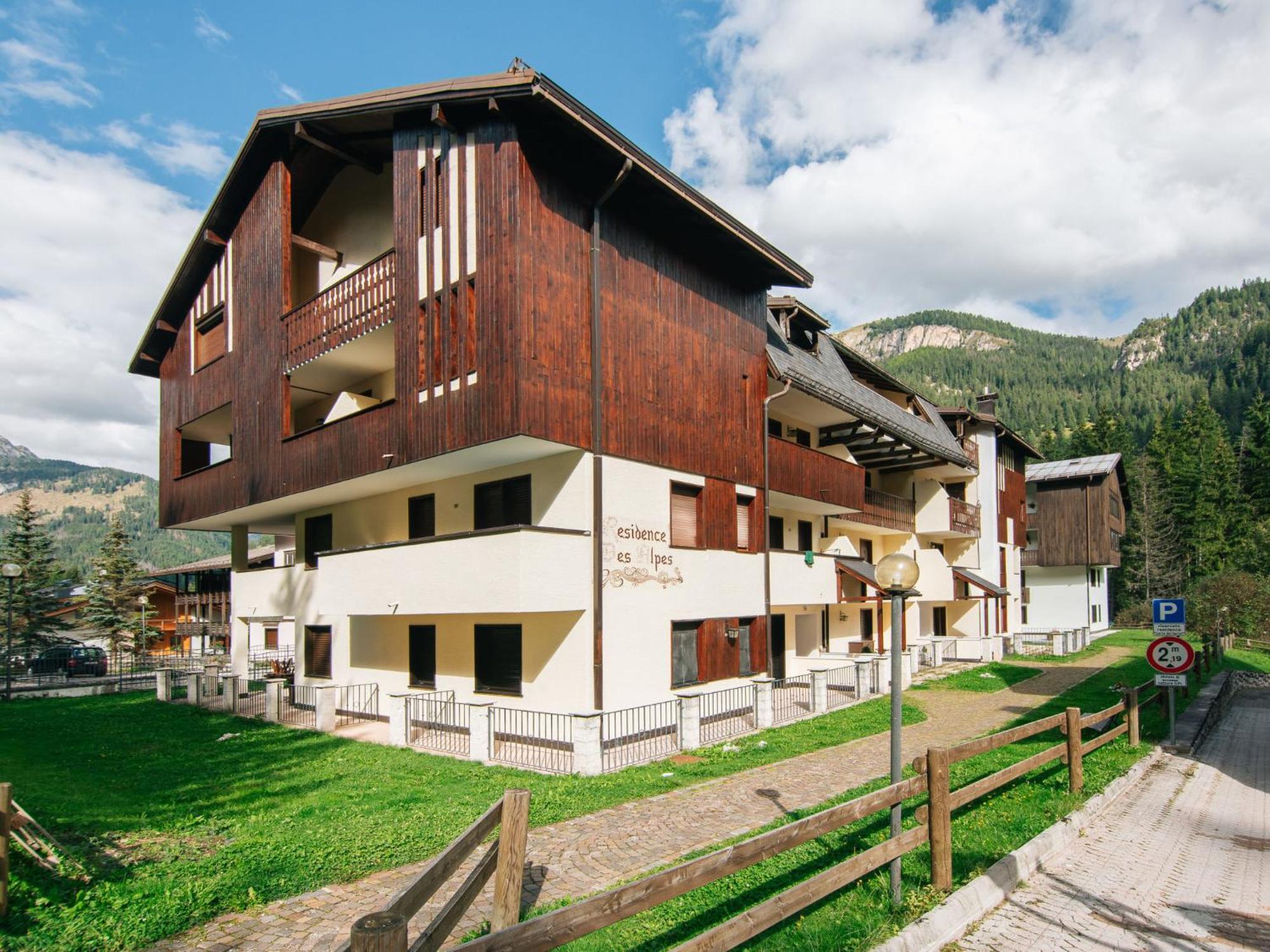 Appartamento Locazione Turistica Des Alpes-14 Canazei Esterno foto